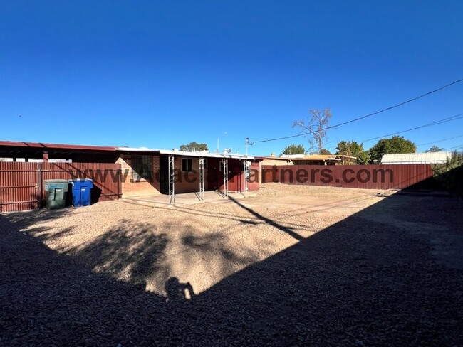 5158 E 26th St in Tucson, AZ - Building Photo - Building Photo