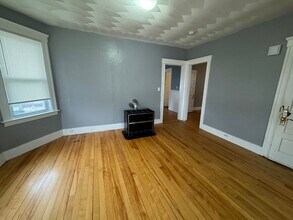 156 Fairmont Ave in Worcester, MA - Building Photo - Building Photo