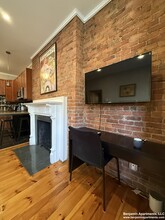 17 Garrison St, Unit 4 in Boston, MA - Building Photo - Building Photo