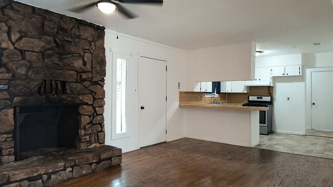 1205 Ruby Dr in Redfield, AR - Building Photo - Building Photo