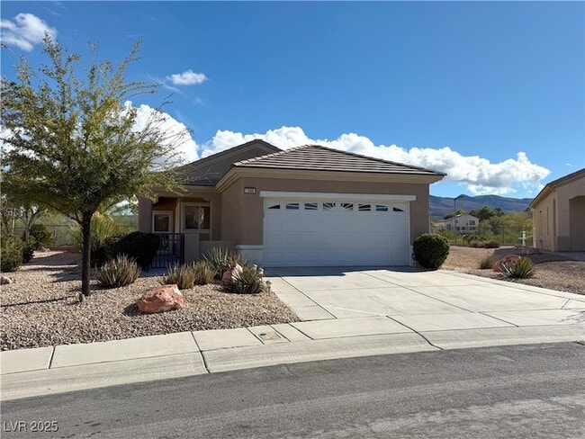 1396 Couperin Dr, Unit 6 in Henderson, NV - Building Photo - Building Photo