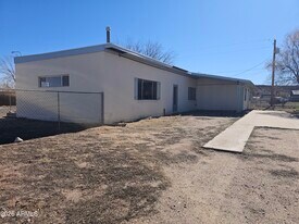 216 Yuma St in Huachuca City, AZ - Building Photo