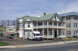 906-908 Chicopee St Apartments