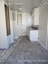 4539 1/2 E Carson St