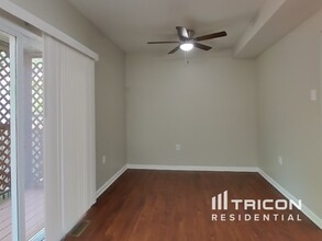 11102 Natures Ct in Owings Mills, MD - Building Photo - Building Photo