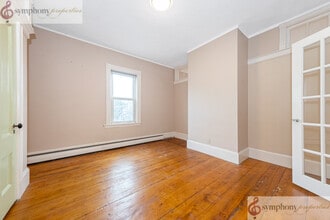 162 Fuller St, Unit 2 in Brookline, MA - Building Photo - Building Photo