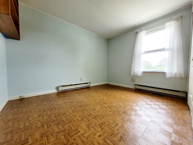 29 Maywood Ave in Sinking Spring, PA - Building Photo - Building Photo