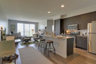 Broadway Station - 1 MONTH FREE in Grove City, OH - Building Photo - Building Photo