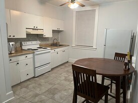 22 Platt St in Ansonia, CT - Building Photo