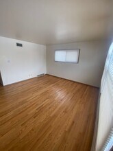 5465 N 83rd St in Milwaukee, WI - Building Photo - Building Photo