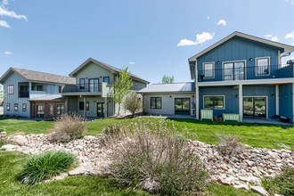 Headgate Apartments in Wheatland, WY - Building Photo - Building Photo