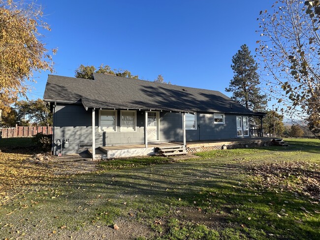 50 Alta Vista Rd