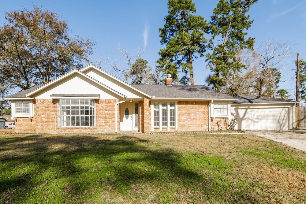 22826 Bridgewater Cir in Spring, TX - Building Photo