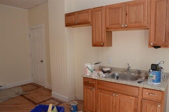 382 Somerville Ave, Unit REAR in Somerville, MA - Building Photo - Building Photo