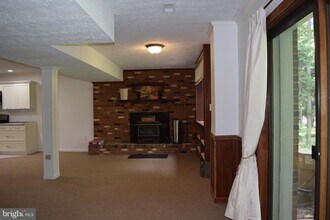 7023 Kelly Rd in Warrenton, VA - Building Photo - Building Photo