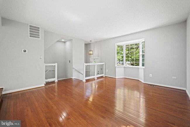 2362 Hunters Square Ct in Reston, VA - Building Photo - Building Photo