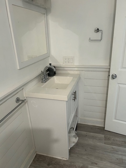 26 Alex St, Unit Apt 3 in Bridgeport, CT - Building Photo - Building Photo