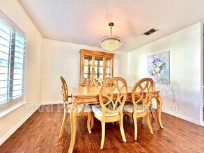 13836 Econ Woods Ln in Orlando, FL - Building Photo - Building Photo