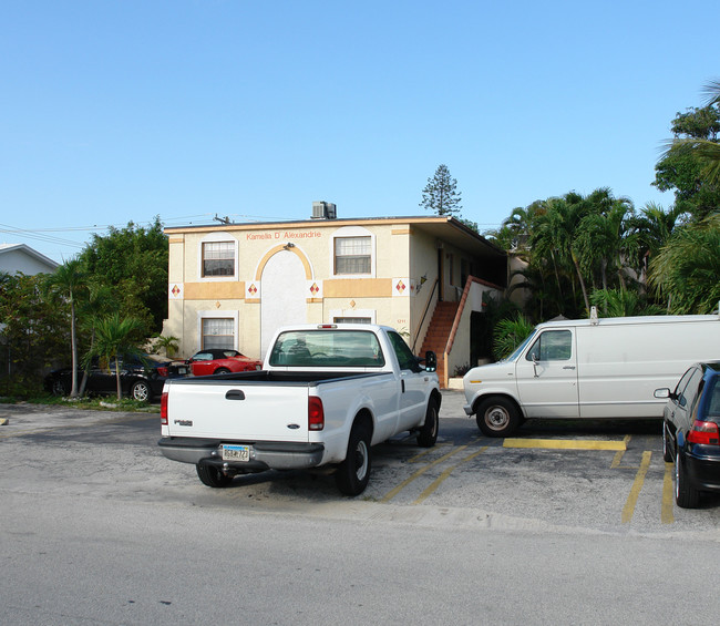 1211 NE 14th Ave in Fort Lauderdale, FL - Building Photo - Building Photo