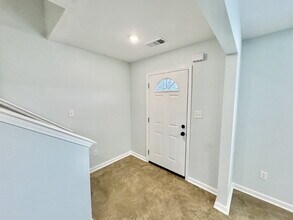 780 Woodlawn St in Memphis, TN - Building Photo - Building Photo