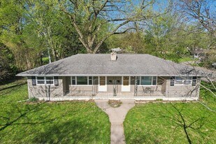 4903 Camden Rd in Madison, WI - Building Photo