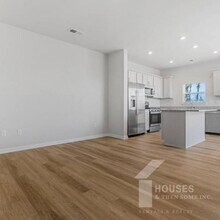 100 Randwick Ln in Greer, SC - Building Photo - Building Photo