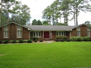1906 Partridge Dr in Fayetteville, NC - Building Photo - Building Photo