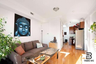 24-20 Ditmars Blvd in Queens, NY - Building Photo - Building Photo
