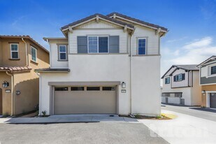 31670 Luther Dr in Menifee, CA - Building Photo