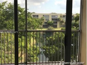3161 NW 47th Terrace-Unit -402 in Lauderdale Lakes, FL - Building Photo