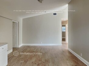 1333 Stately Oaks Dr NW in Winter Haven, FL - Foto de edificio - Building Photo