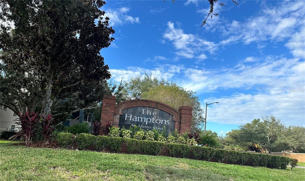 3250 Corona Village Way in Orlando, FL - Building Photo