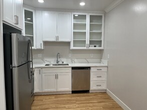 6318 Ventura St in Sacramento, CA - Building Photo - Building Photo