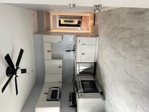 3821 W Fillmore St in Chicago, IL - Building Photo - Building Photo