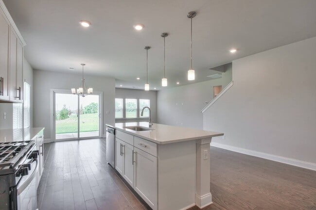 1201 Dutch peak in Lebanon, TN - Building Photo - Building Photo