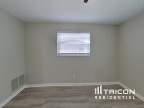 10769 High Ridge Rd in Jacksonville, FL - Building Photo - Building Photo