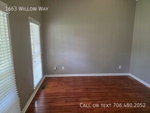 1663 Willow Way in Woodstock, GA - Building Photo - Building Photo