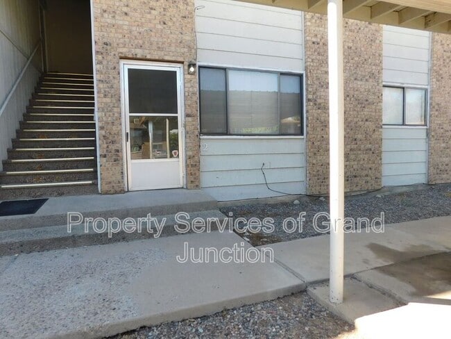 477-32 1/8 32 1/8 Rd in Clifton, CO - Building Photo - Building Photo
