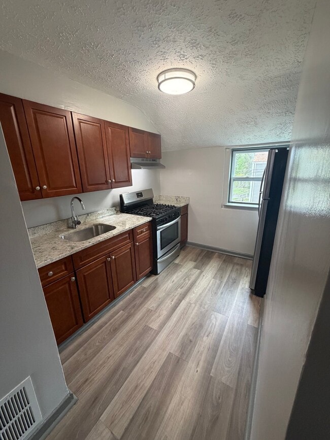 9 Peace Ct