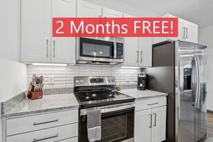 The Leo Myrtle Beach 55+ in Myrtle Beach, SC - Building Photo