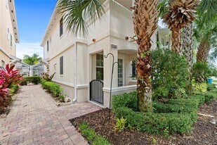 15369 Laughing Gull Ln in Bonita Springs, FL - Building Photo