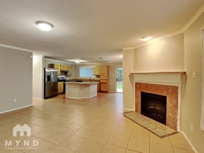 4908 Thorn Hollow Dr in Fort Worth, TX - Foto de edificio - Building Photo