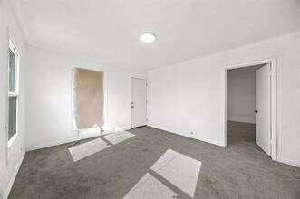 1802 Fordham Rd in Dallas, TX - Building Photo - Building Photo