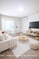 1706 N Sierra Bonita Ave in Pasadena, CA - Building Photo