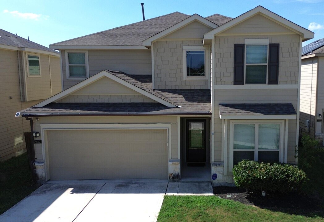9110 Vondel Park in Converse, TX - Building Photo