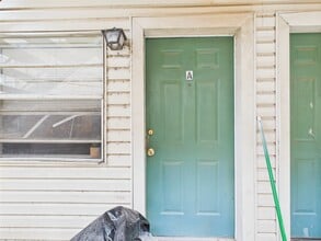 403 Boyett St in College Station, TX - Building Photo - Building Photo