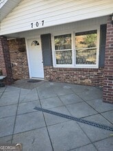 707 Melrose Dr in Forest Park, GA - Building Photo - Building Photo