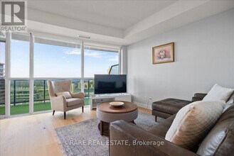 80-2280 Marine Parade Dr in Toronto, ON - Building Photo - Building Photo