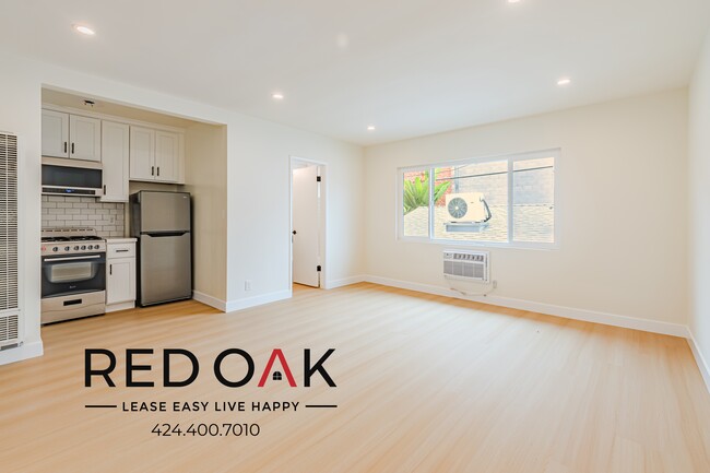 property at 1822 Garfield Pl