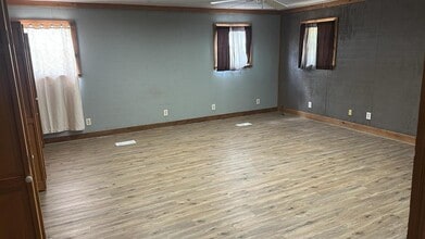 198 Happy Cow Ln in Dripping Springs, TX - Building Photo - Building Photo